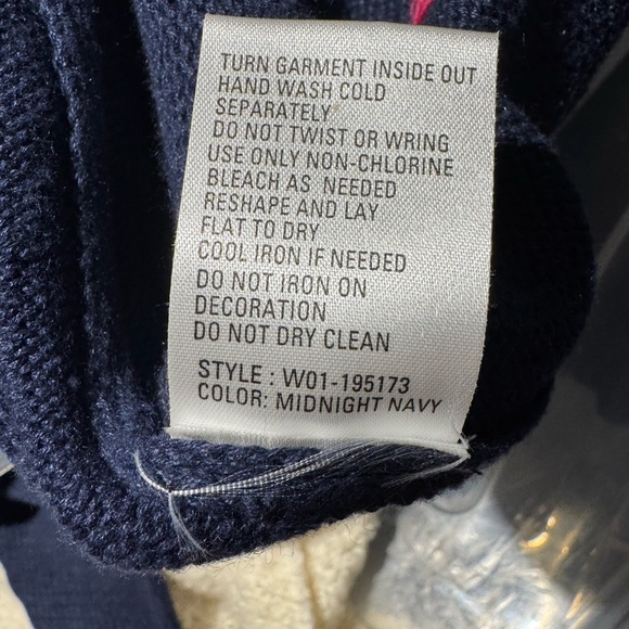 Northern Isle Cardigan Sweater. Perfect for teachers. EUC - Picture 10 of 10